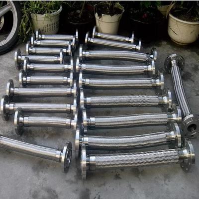 景縣祥圳金屬軟管加工處 專業(yè)定制復(fù)合軟管、伸縮管與金屬軟管